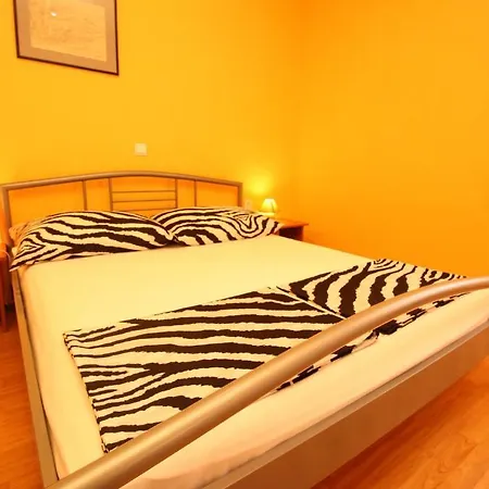 Zona 3* Pula