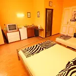 Apartamento Zona *