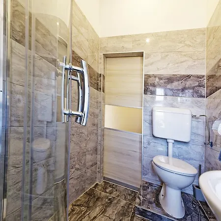 Apartment Zona Pula